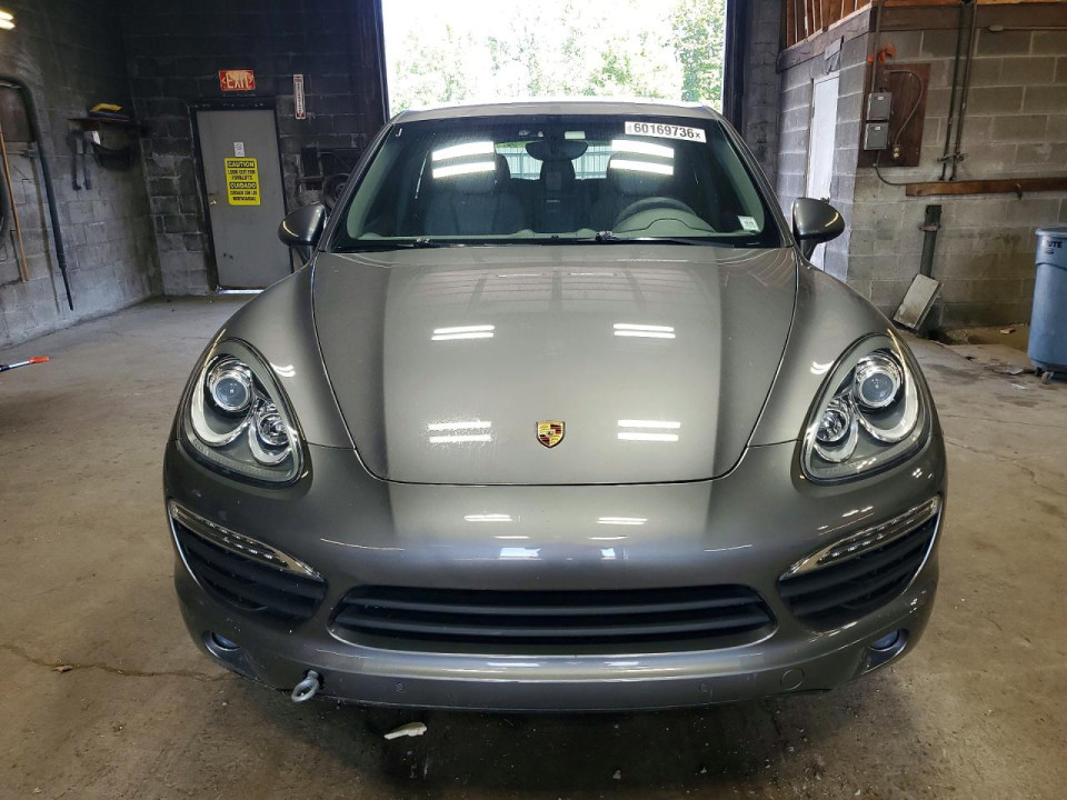 Porsche CAYENNE 2011 — Copart