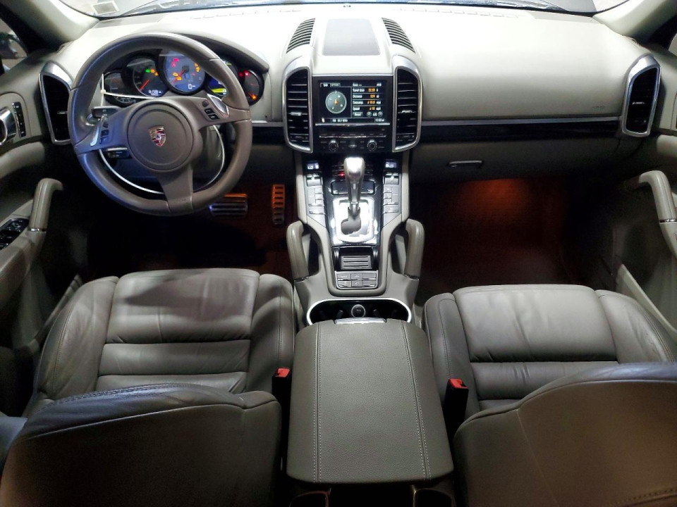 Porsche CAYENNE 2011 — Copart