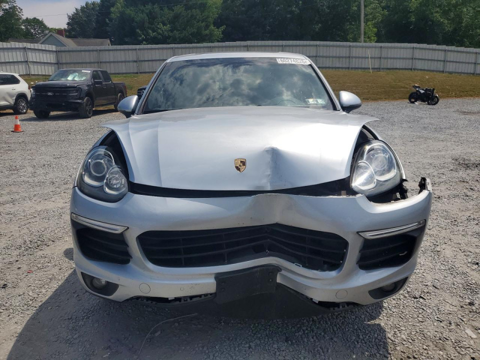 Porsche CAYENNE 2016 — Copart