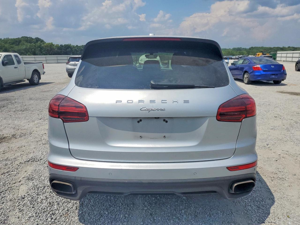 Porsche CAYENNE 2016 — Copart
