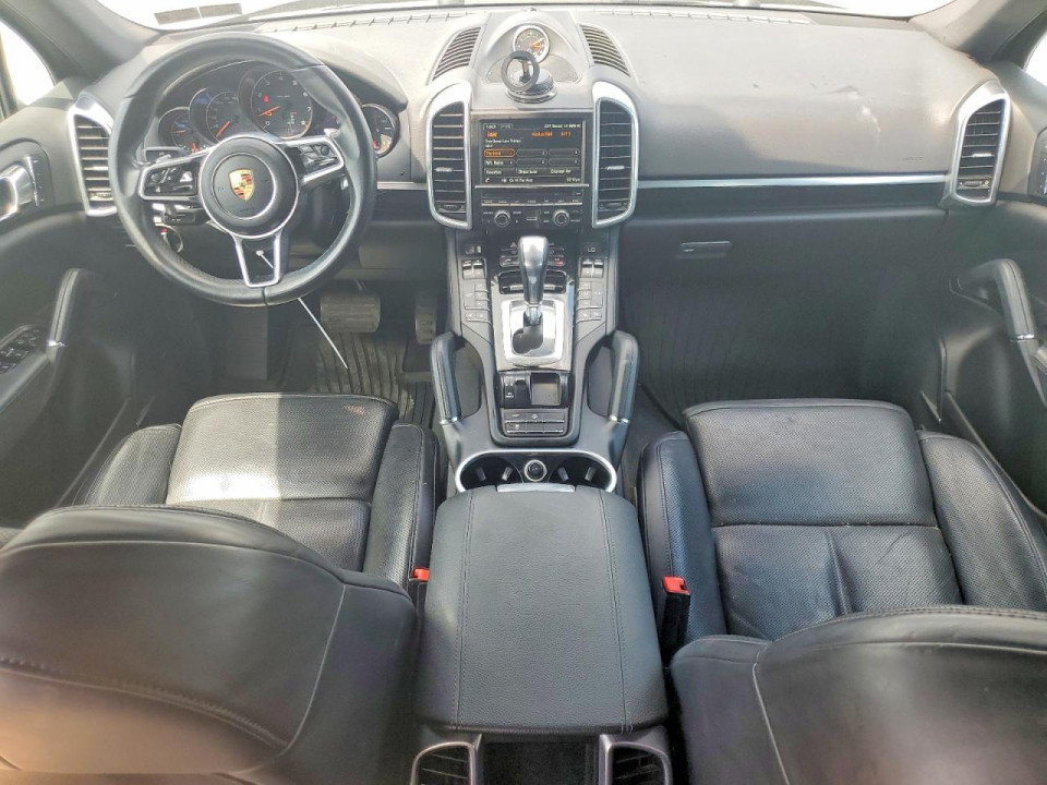 Porsche CAYENNE 2016 — Copart