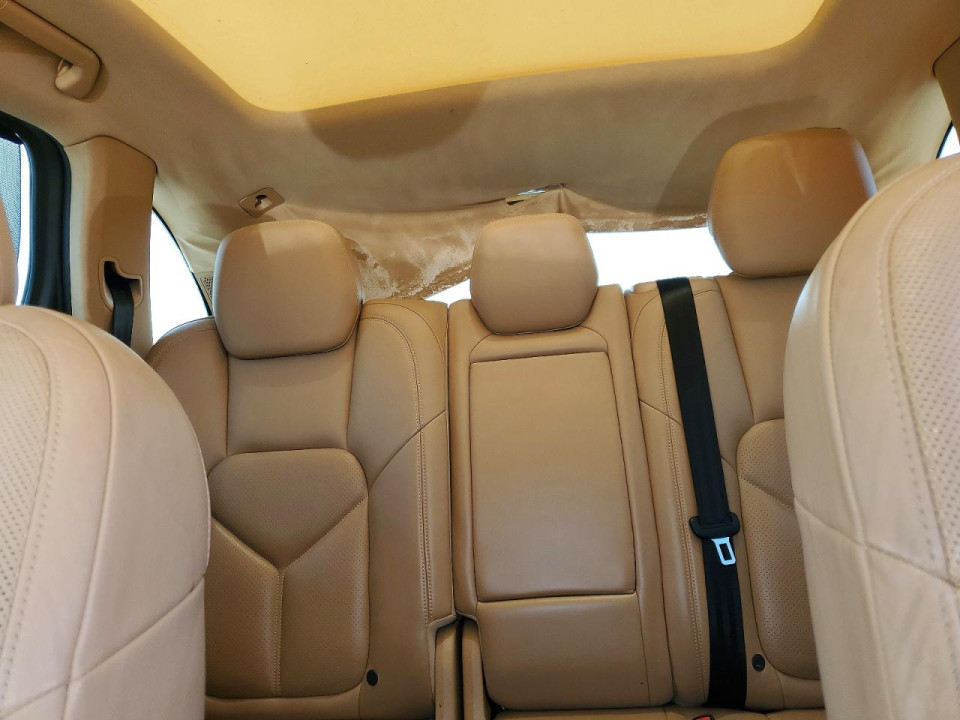 Porsche CAYENNE 2016 — Copart