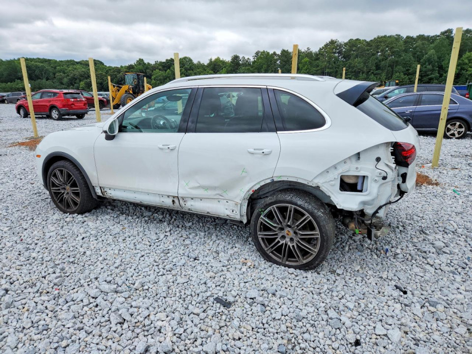 Porsche CAYENNE 2016 — Copart