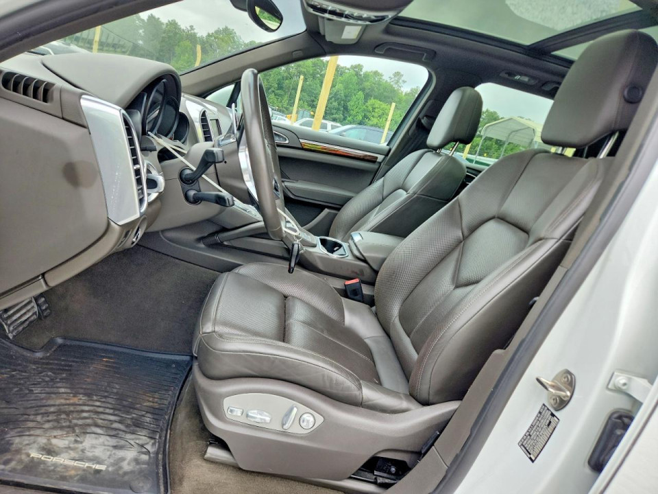 Porsche CAYENNE 2016 — Copart