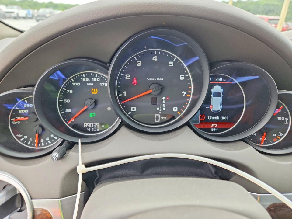 Porsche CAYENNE 2016 — Copart