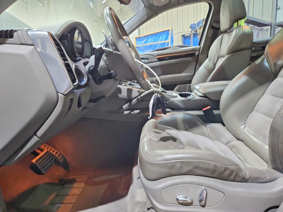 Porsche CAYENNE 2013 — Copart