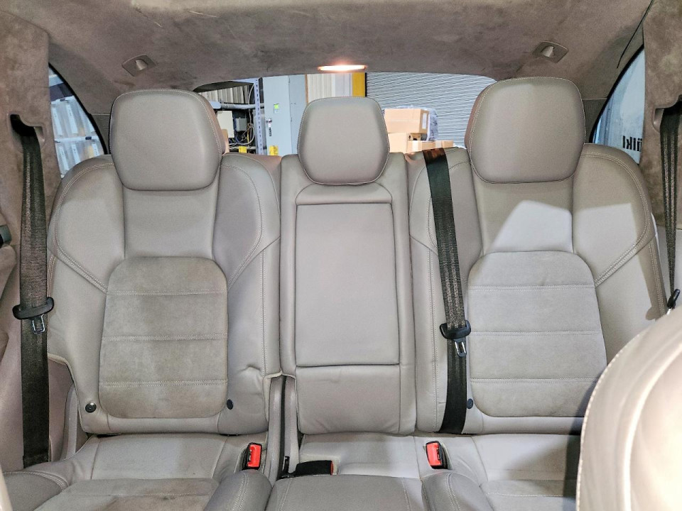 Porsche CAYENNE 2013 — Copart
