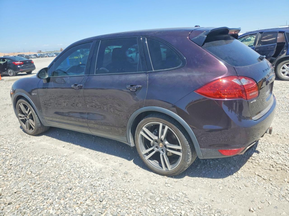 Porsche CAYENNE 2012 — Copart