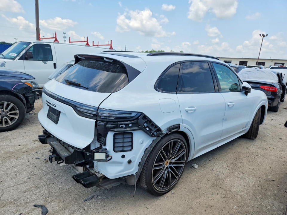 Porsche CAYENNE 2021 — Copart