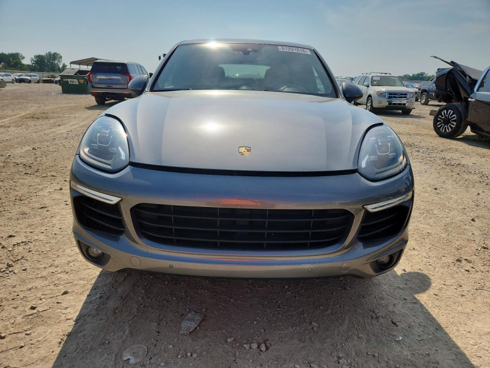 Porsche CAYENNE 2016 — Copart