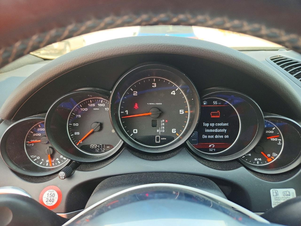 Porsche CAYENNE 2016 — Copart