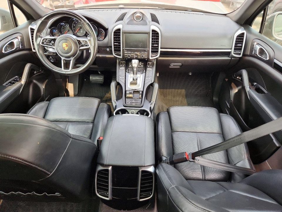 Porsche CAYENNE 2016 — Copart