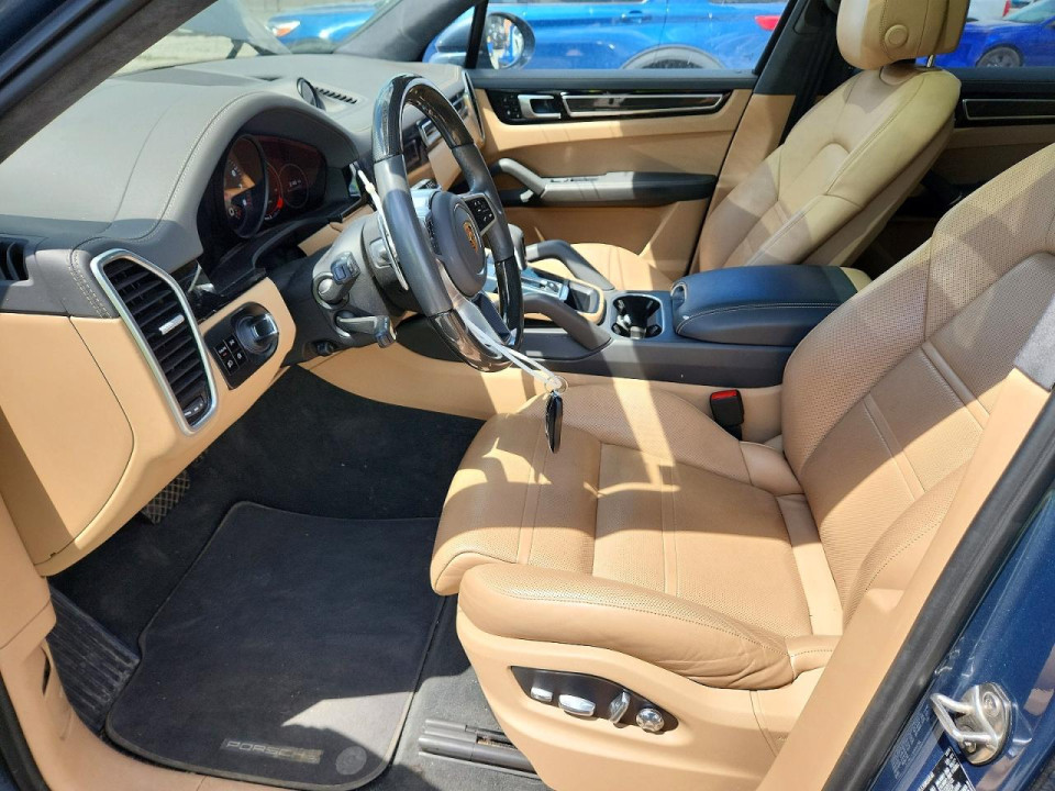 Porsche CAYENNE 2019 — Copart