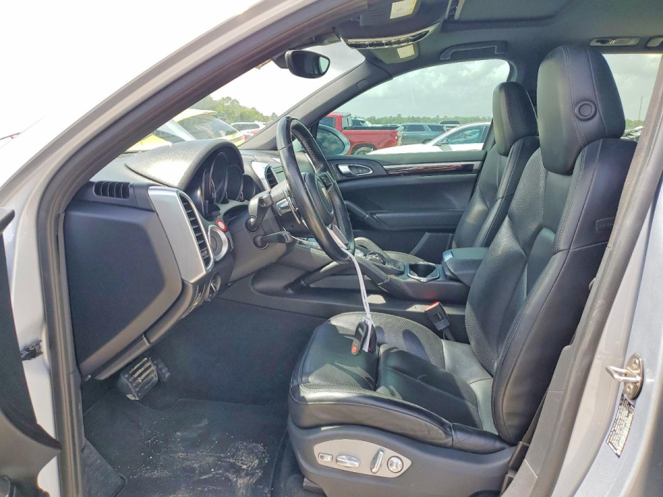 Porsche CAYENNE 2016 — Copart