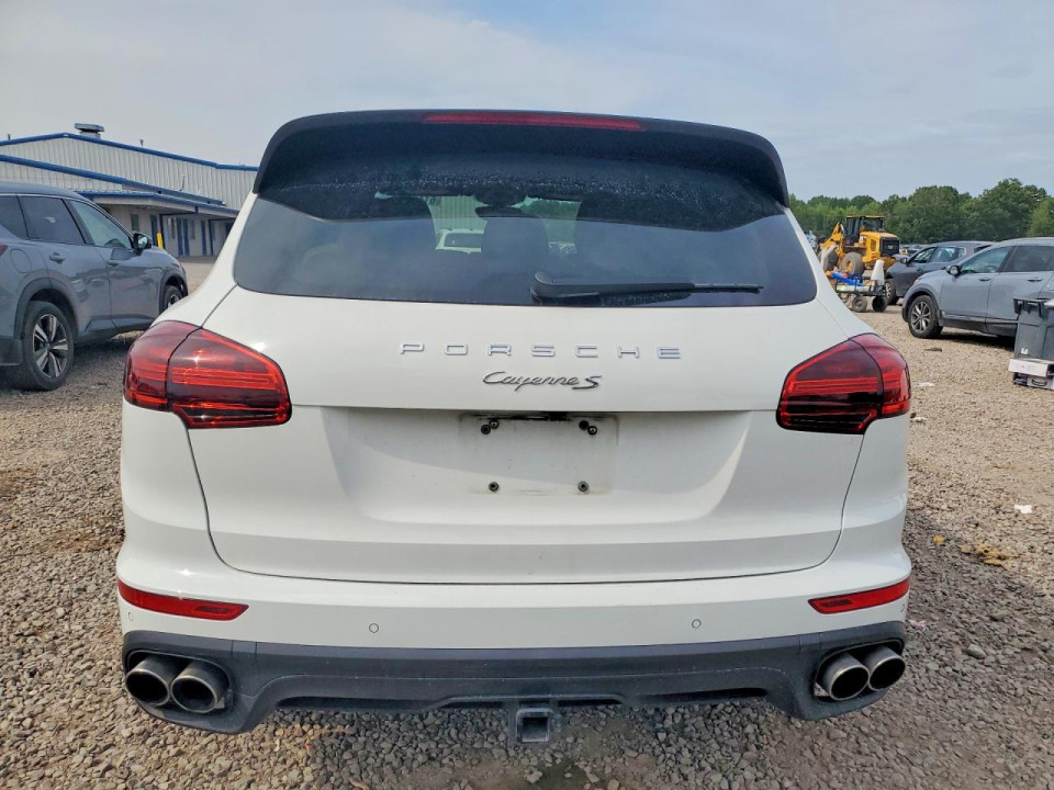 Porsche CAYENNE 2018 — Copart