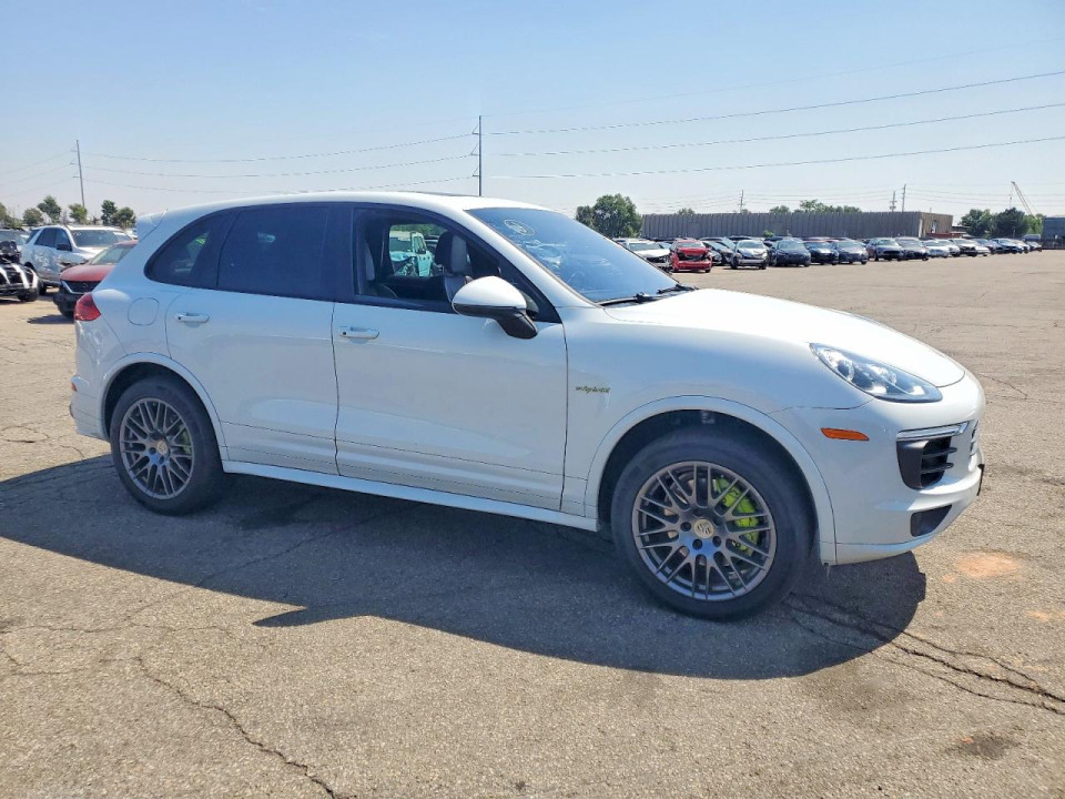 Porsche CAYENNE 2015 — Copart