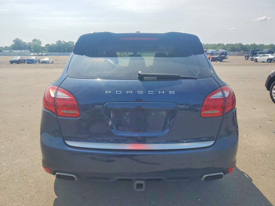 Porsche CAYENNE 2013 — Copart