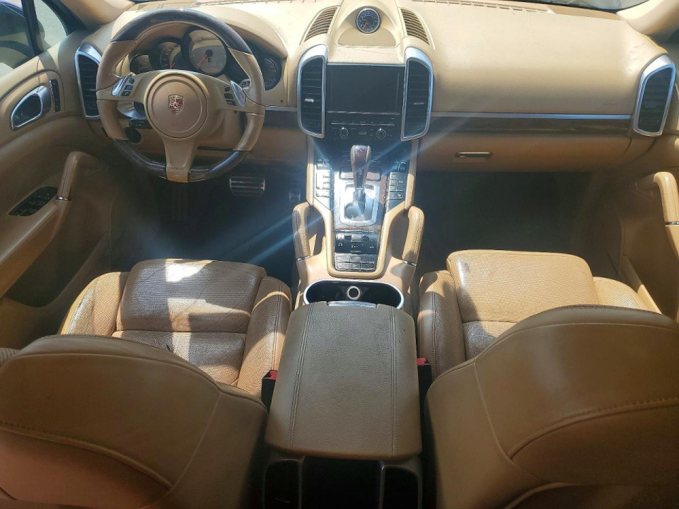Porsche CAYENNE 2013 — Copart