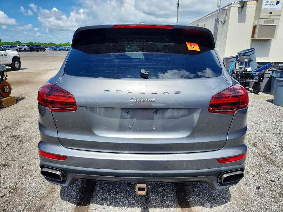 Porsche CAYENNE 2016 — Copart