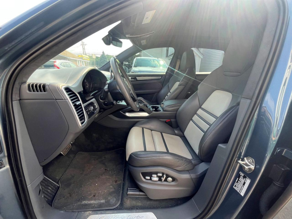 Porsche CAYENNE 2020 — Copart