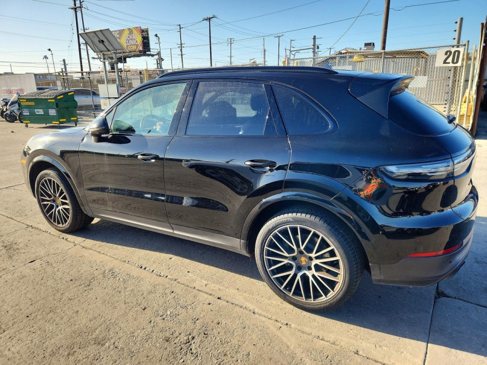 Porsche CAYENNE 2021 — Copart