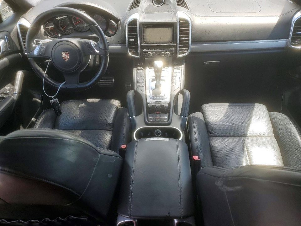 Porsche CAYENNE 2011 — Copart
