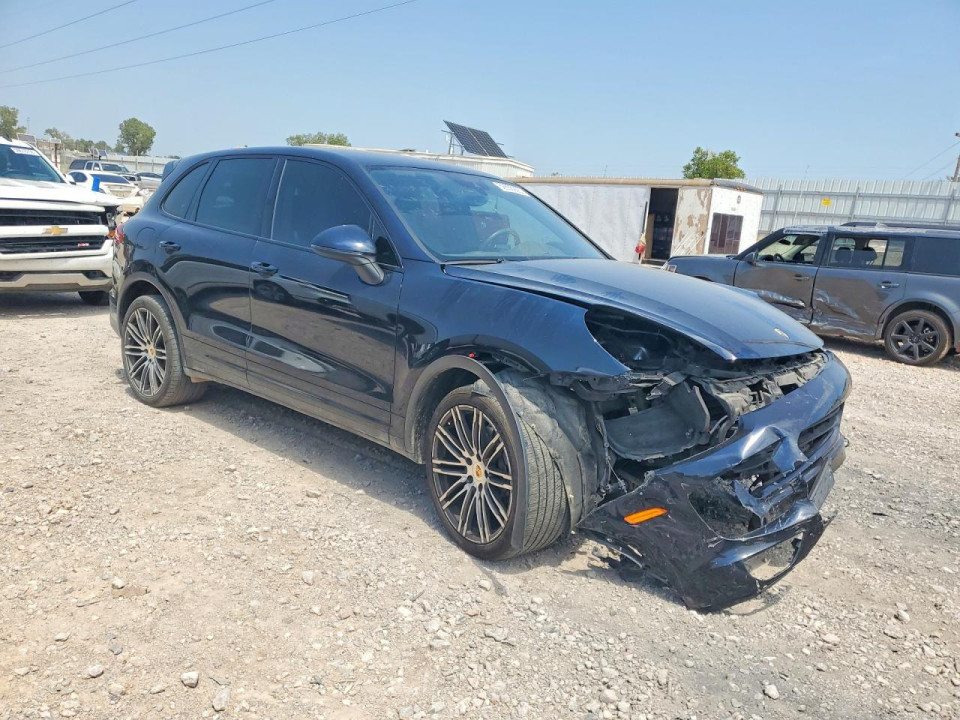 Porsche CAYENNE 2016 — Copart
