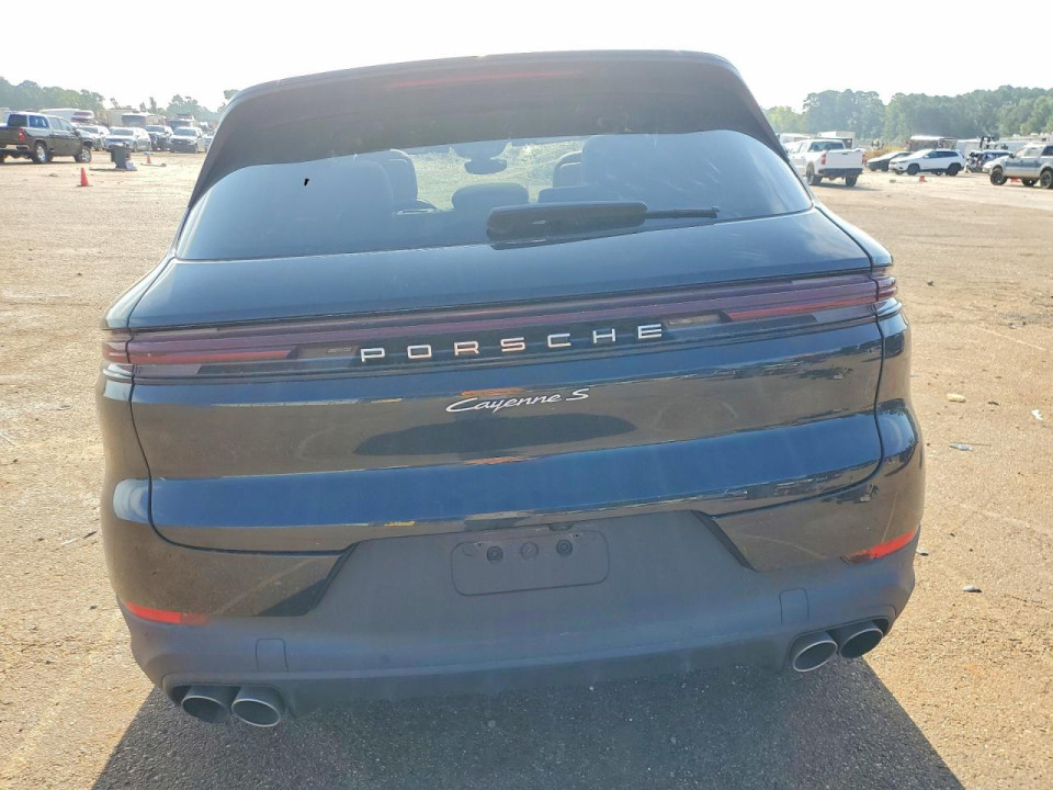 Porsche CAYENNE 2026 — Copart