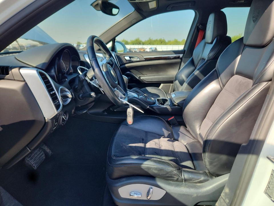 Porsche CAYENNE 2018 — Copart