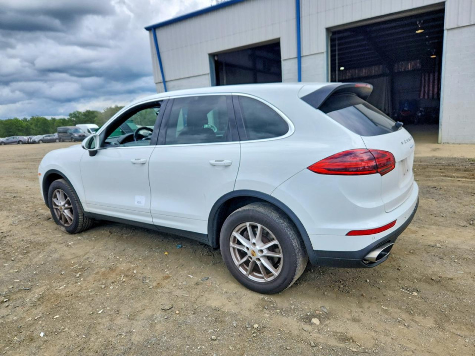 Porsche CAYENNE 2016 — Copart