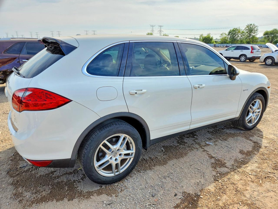 Porsche CAYENNE 2012 — Copart