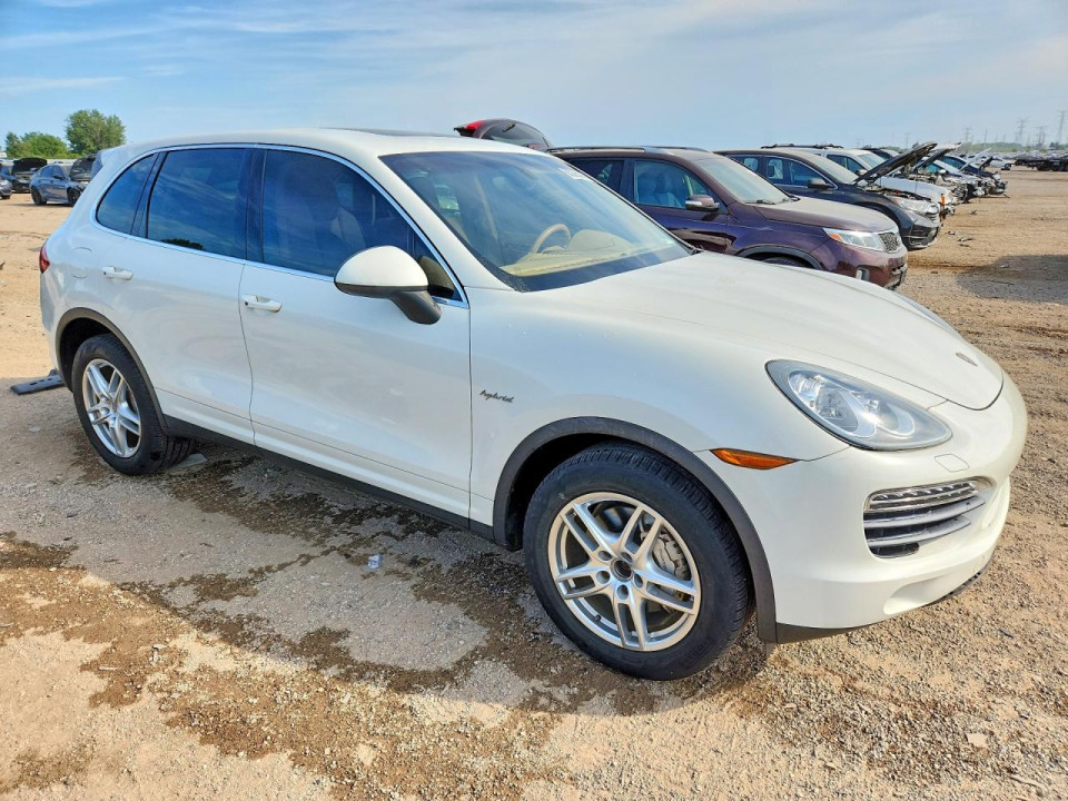 Porsche CAYENNE 2012 — Copart