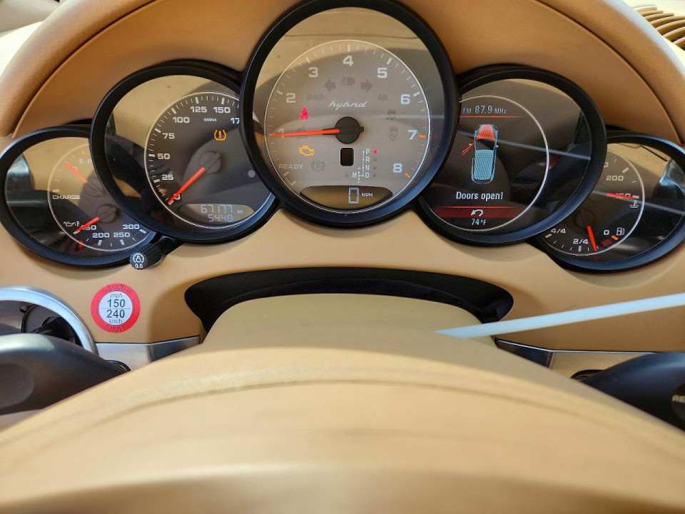 Porsche CAYENNE 2012 — Copart