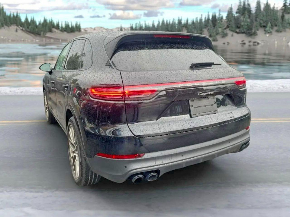 Porsche CAYENNE 2023 — Copart