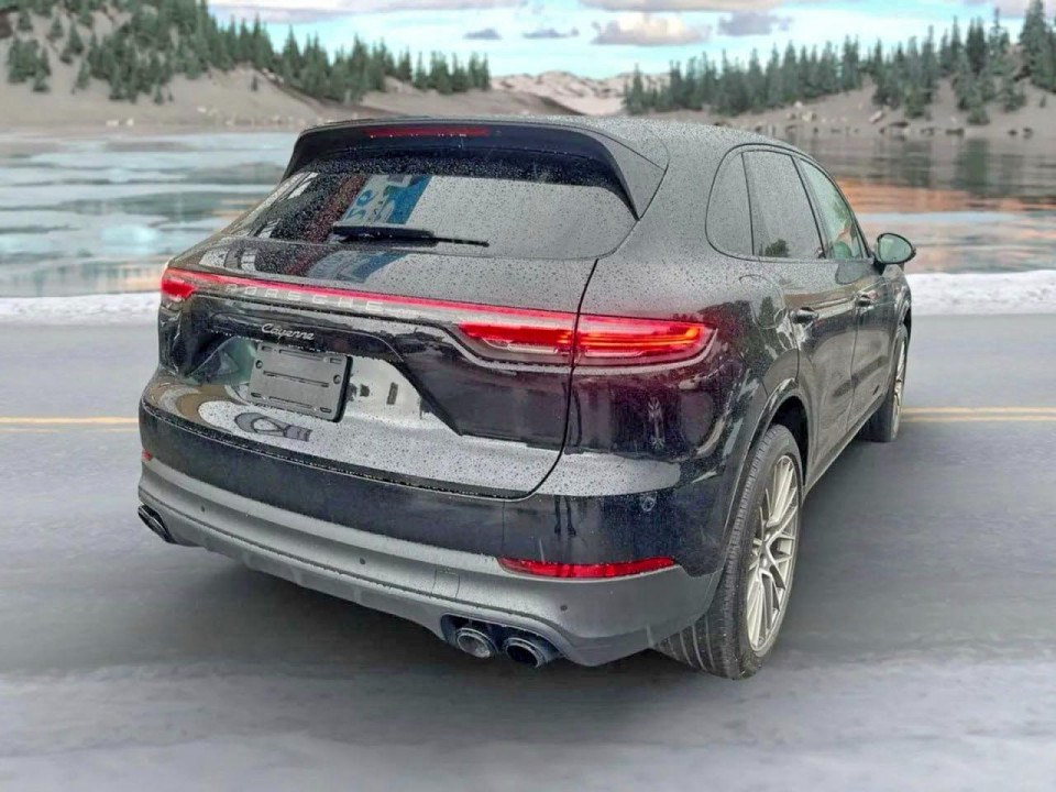 Porsche CAYENNE 2023 — Copart