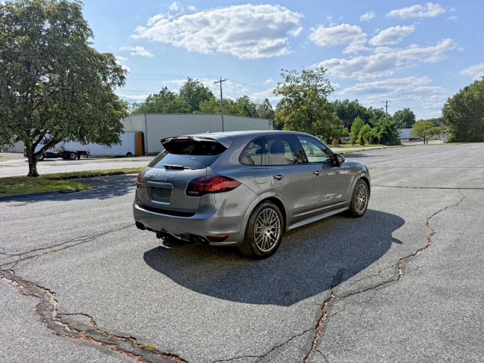Porsche CAYENNE 2013 — Copart