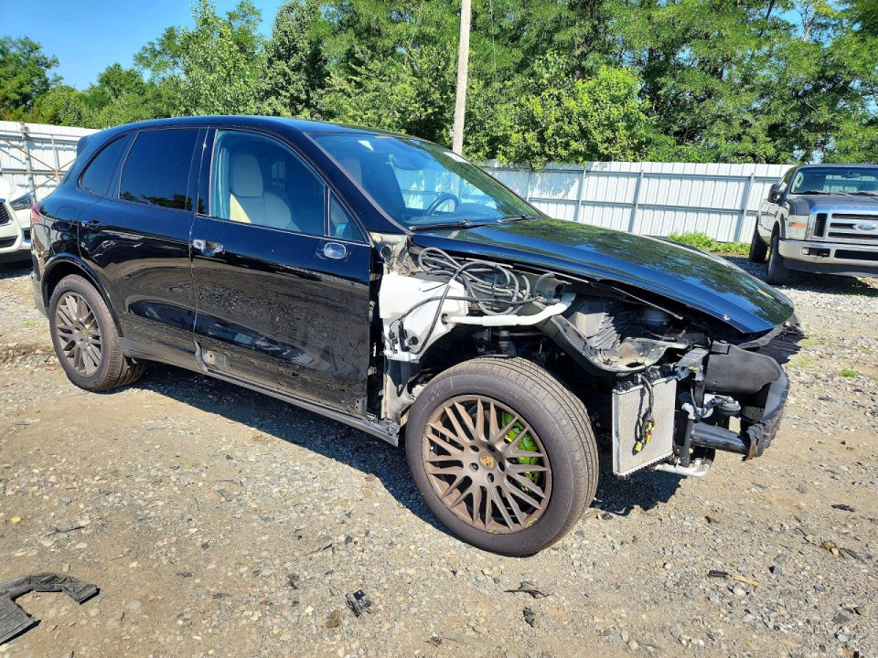 Porsche CAYENNE 2017 — Copart
