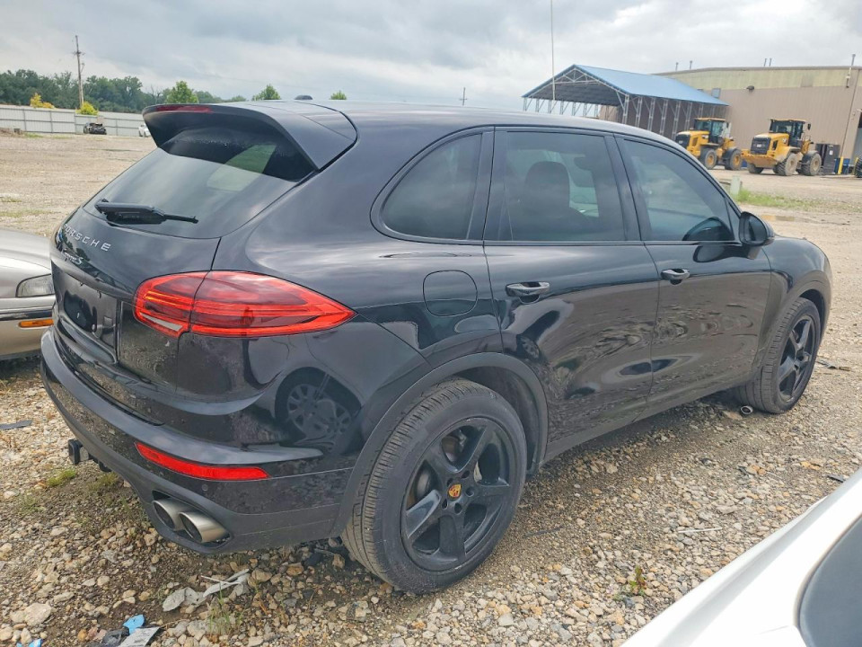 Porsche CAYENNE 2015 — Copart