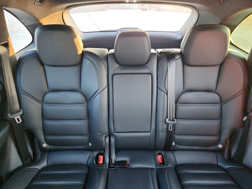 Porsche CAYENNE 2015 — Copart
