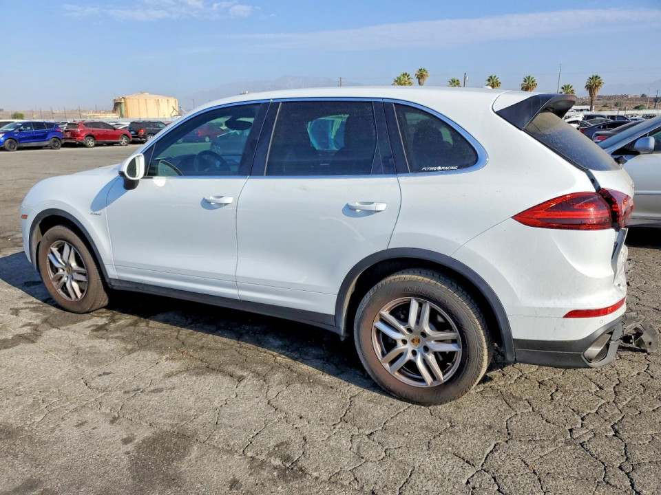 Porsche CAYENNE 2016 — Copart