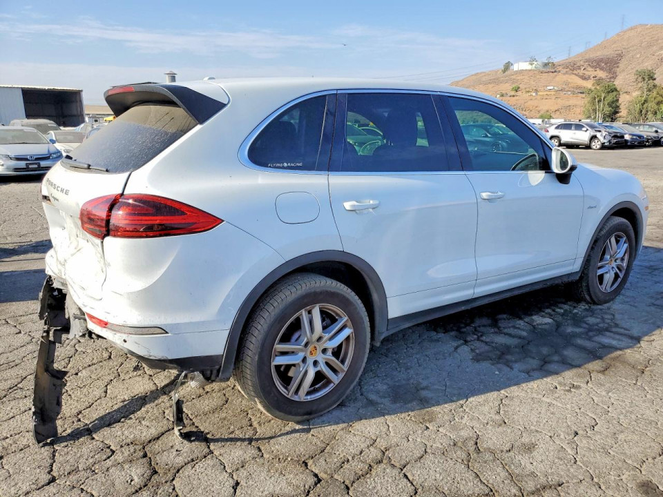 Porsche CAYENNE 2016 — Copart