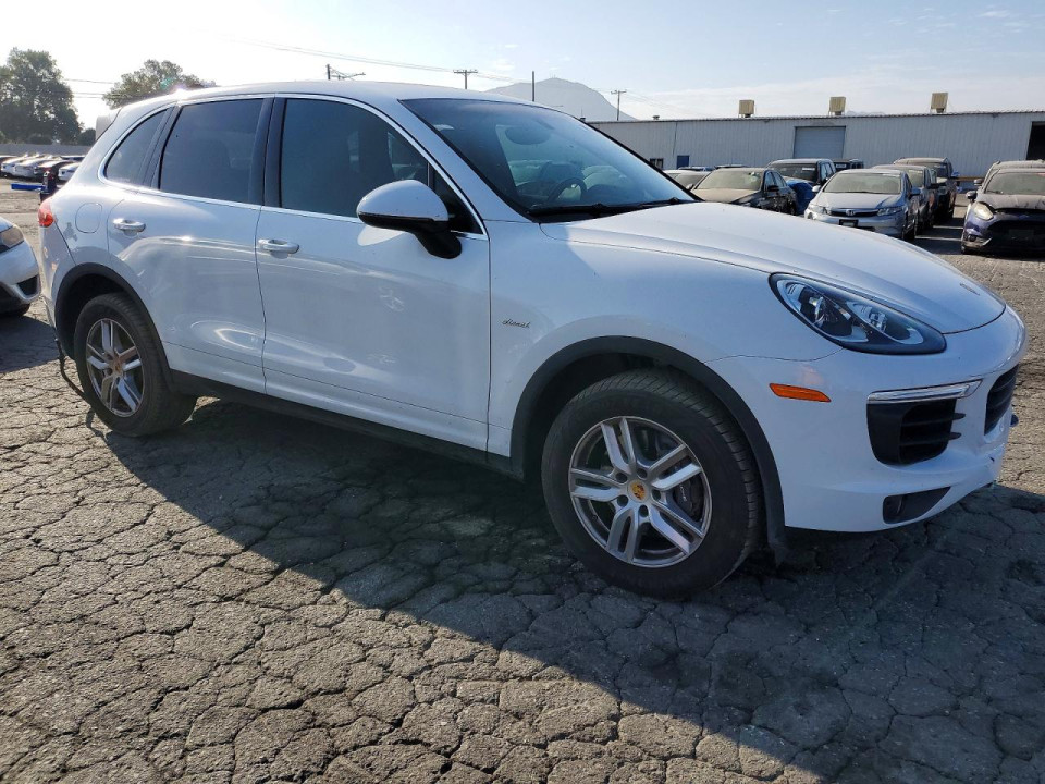 Porsche CAYENNE 2016 — Copart