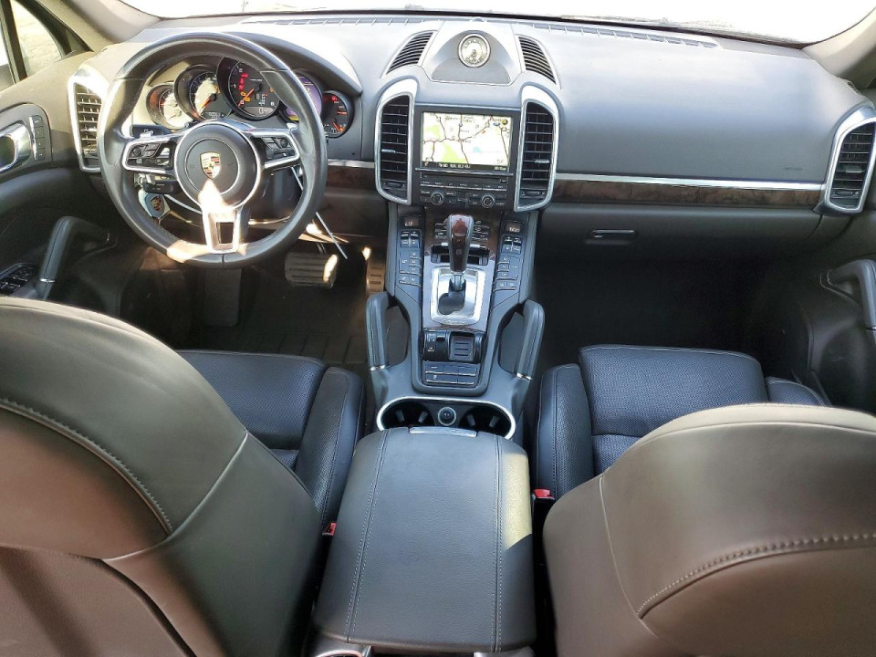 Porsche CAYENNE 2016 — Copart