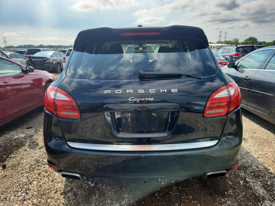 Porsche CAYENNE 2014 — Copart