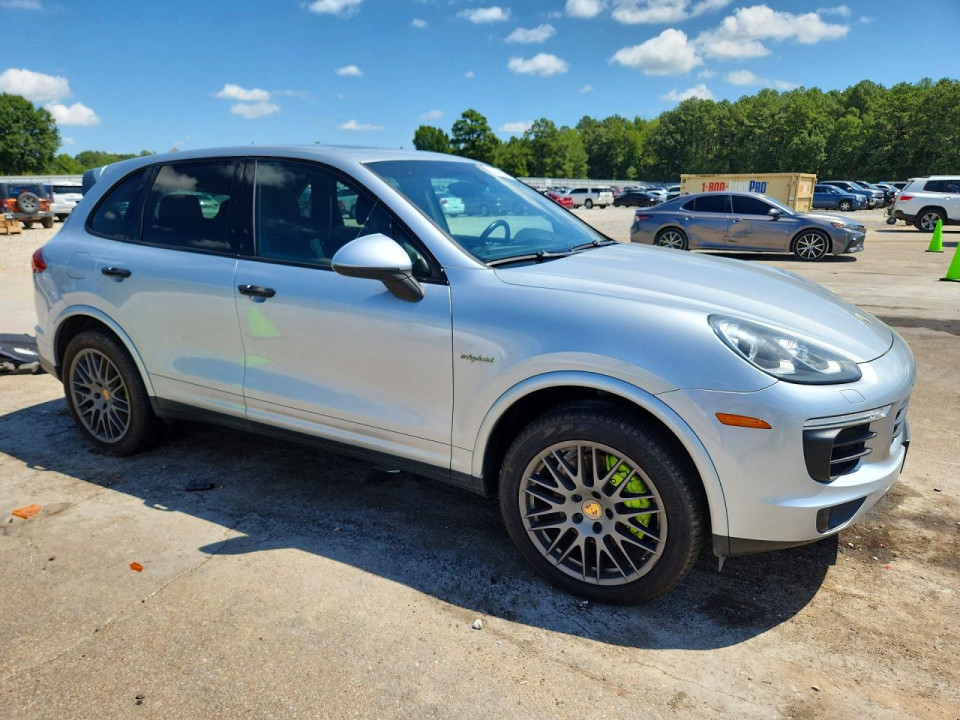 Porsche CAYENNE 2017 — Copart