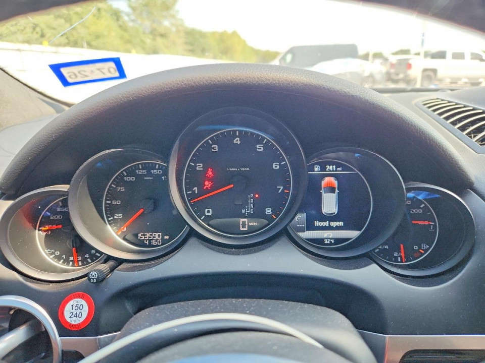 Porsche CAYENNE 2016 — Copart