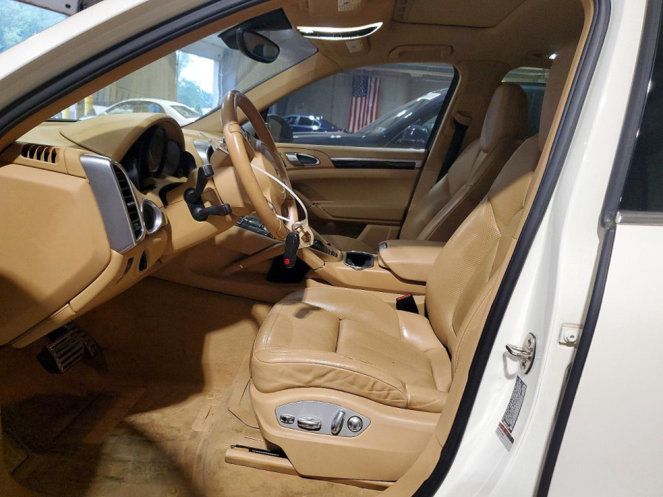 Porsche CAYENNE 2011 — Copart
