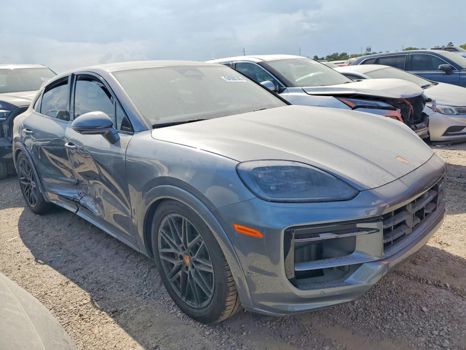 Porsche CAYENNE 2026 — Copart