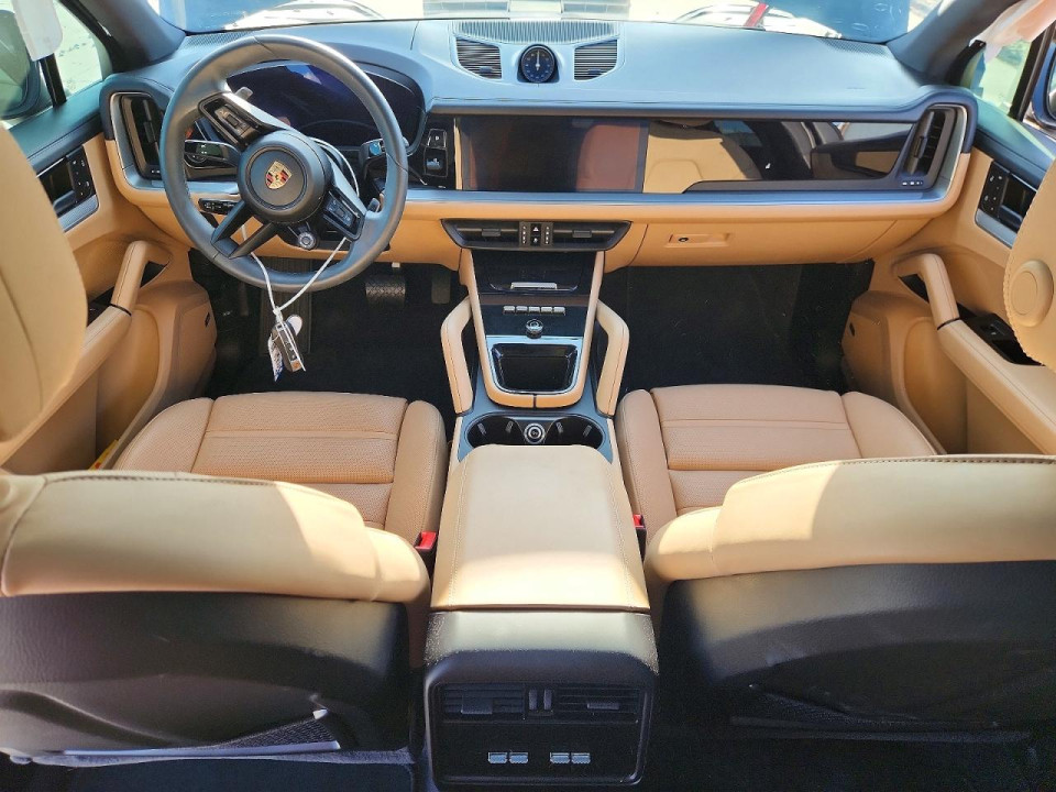 Porsche CAYENNE 2024 — Copart