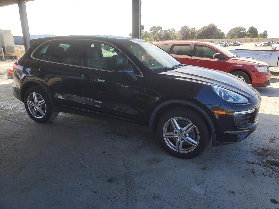 Porsche CAYENNE 2016 — Copart
